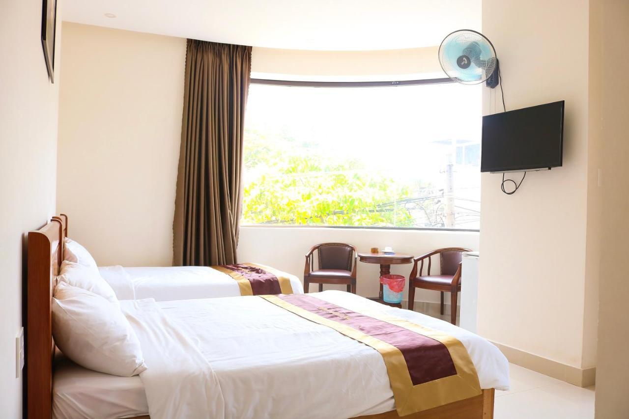 Phuc Ngoc Hotel Дананг Экстерьер фото
