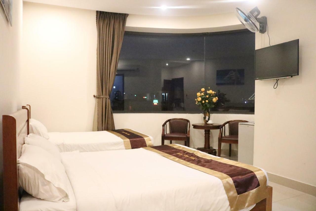 Phuc Ngoc Hotel Дананг Экстерьер фото